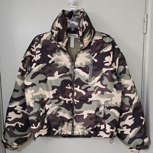 Charlotte Russe Women's Camouflage Puffer Coat